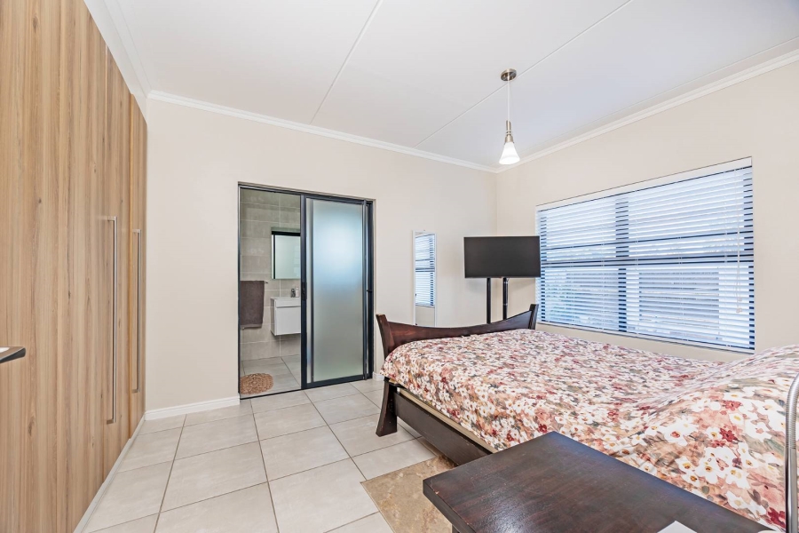 3 Bedroom Property for Sale in Richwood Western Cape